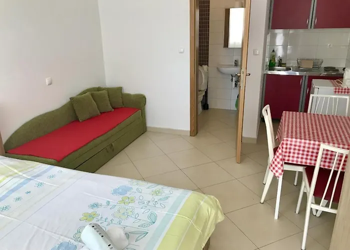 Apartment Ally